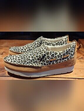 Size 8 Euc Sperry Leopard Print Slip-On Casual Shoe - Tan Accents